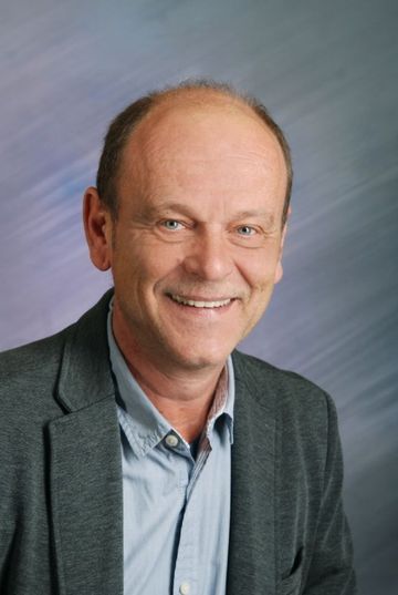  Dietmar Herold